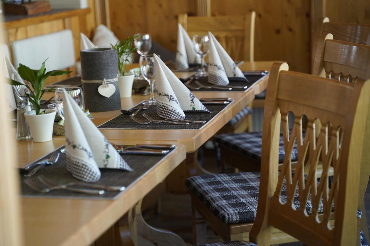 Hotel Mittagskogel Pitztal Sankt Leonhard im Pitztal Ngoại thất bức ảnh