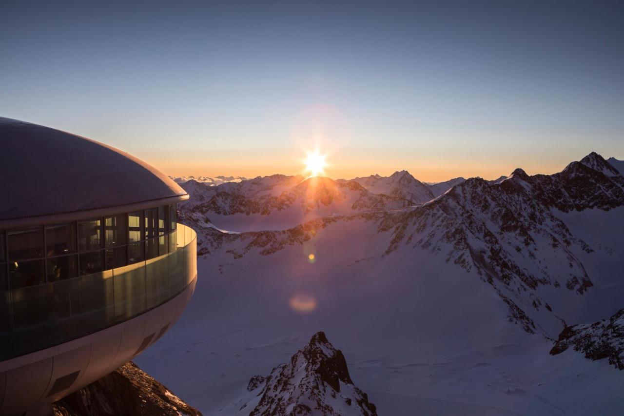 Hotel Mittagskogel Pitztal Sankt Leonhard im Pitztal Ngoại thất bức ảnh