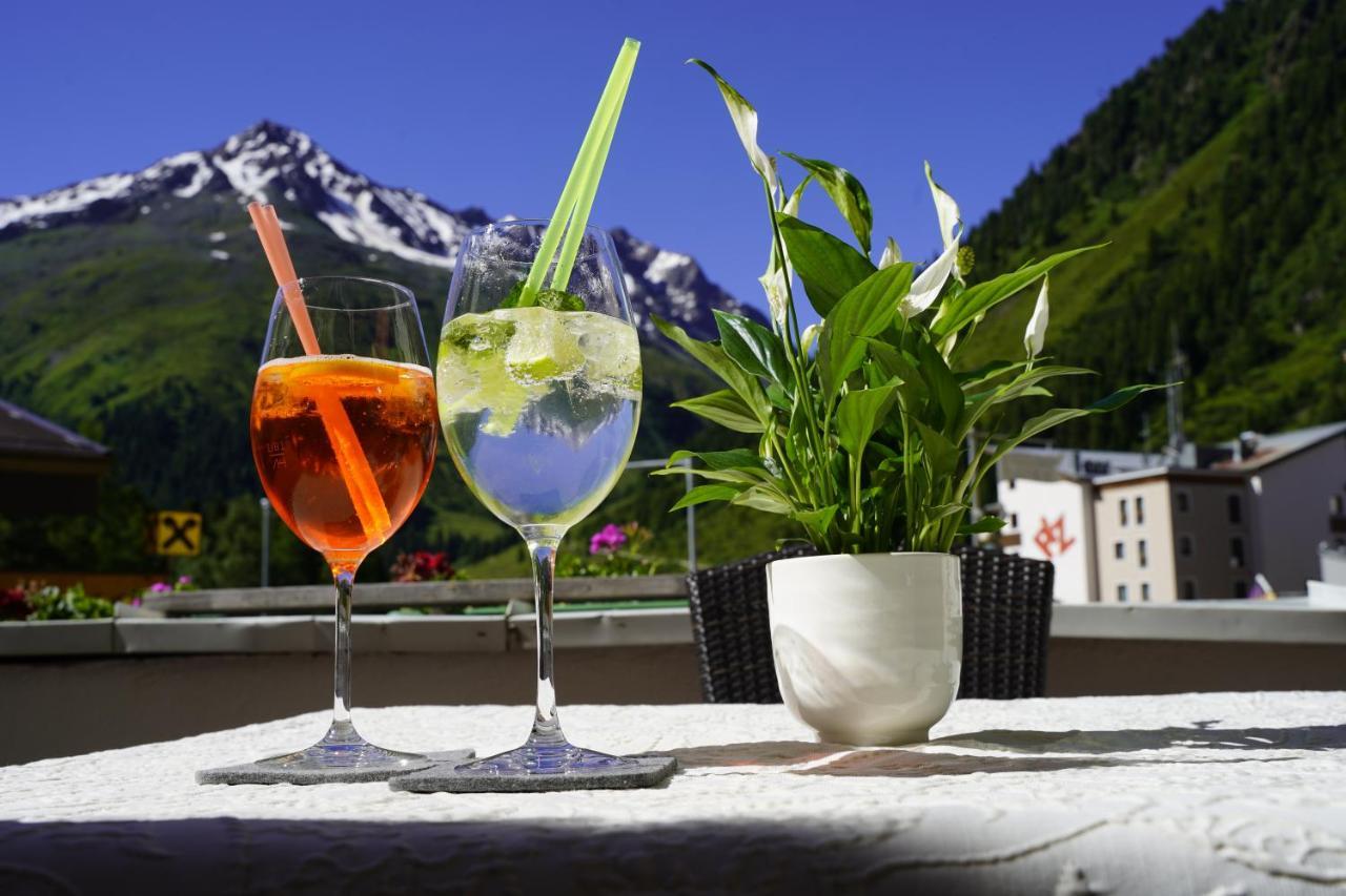 Hotel Mittagskogel Pitztal Sankt Leonhard im Pitztal Ngoại thất bức ảnh