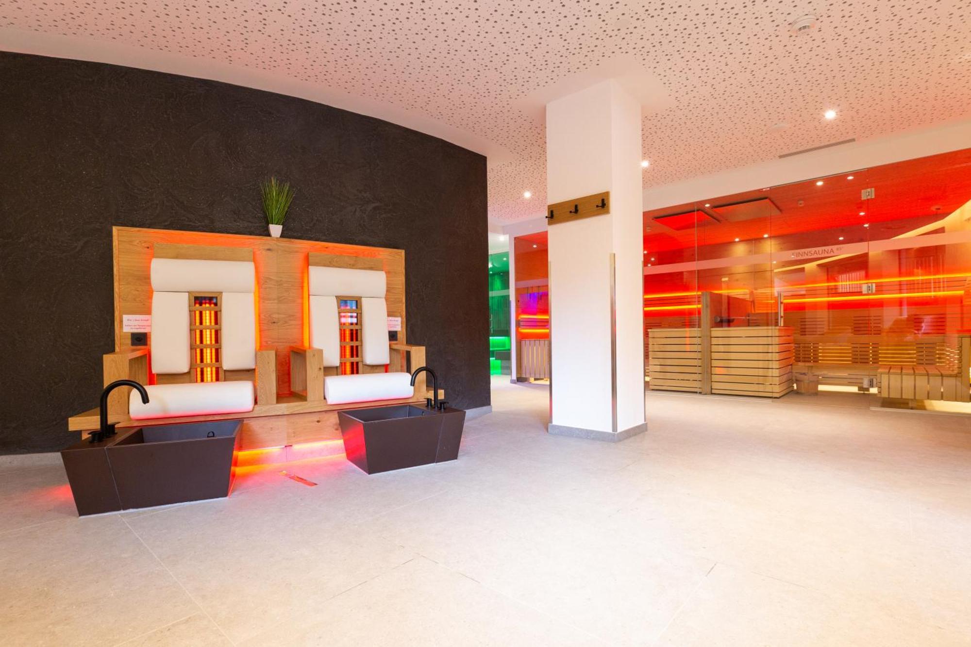 Hotel Mittagskogel Pitztal Sankt Leonhard im Pitztal Ngoại thất bức ảnh