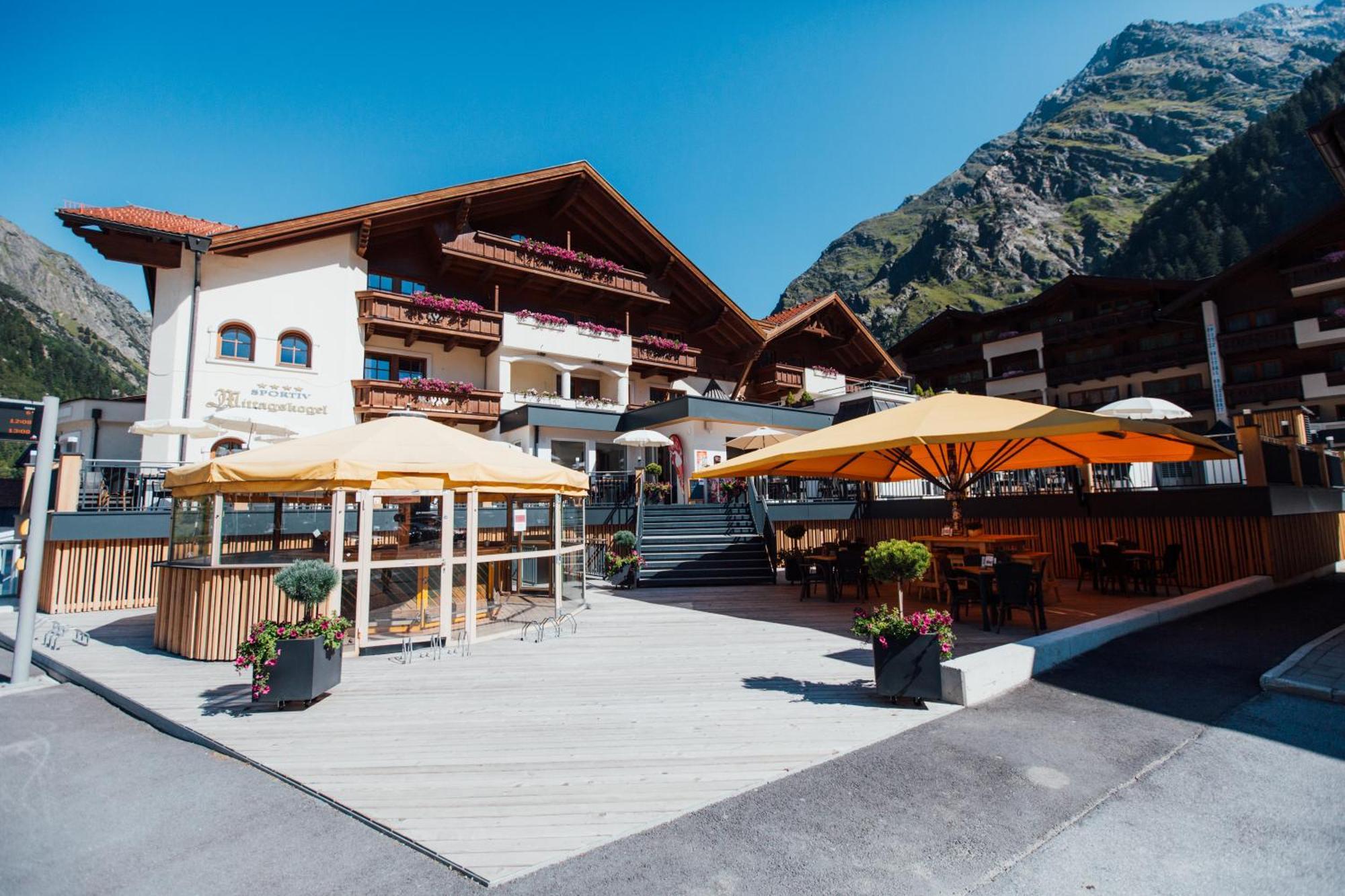 Hotel Mittagskogel Pitztal Sankt Leonhard im Pitztal Ngoại thất bức ảnh